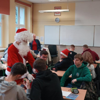 0de8b477-81ec-4279-94d4-cd50377bbc5c