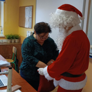 353880dd-aa9d-4da3-998a-761fb3afa5bc