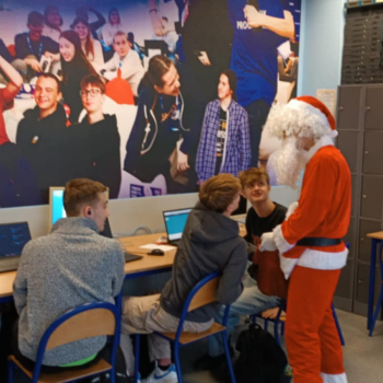 b460c6e8-f0c9-446d-bc57-a826f8807391