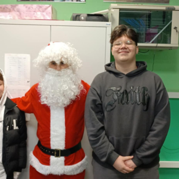 ea517ee0-8437-475f-b9a1-919407acac3c