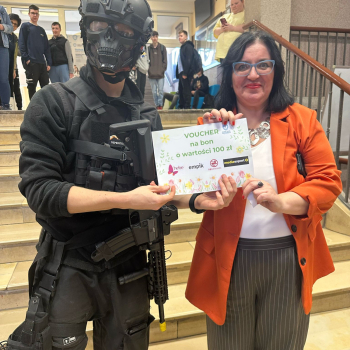 180b7f78-b686-4b10-946f-825e7cc0fdde