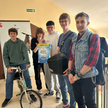 4926c1b3-2c8e-4682-b74e-7967abf80315