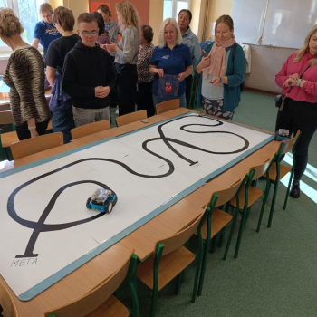 574349882_1602048974539579_3498694507329047883_n