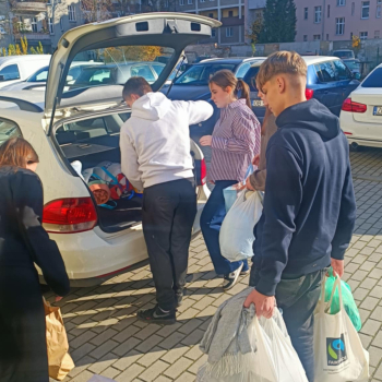 253df511-6602-4d34-9a83-43ef0e1379ea