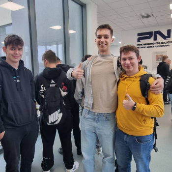 585274360_1434393482020040_4155629885252687916_n