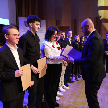 617020826_1487622313363823_1425319226872388276_n