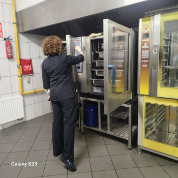 645681473_1527476079378446_5076412640739724828_n