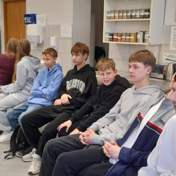 679037956_1570771658382221_8785053521518344507_n