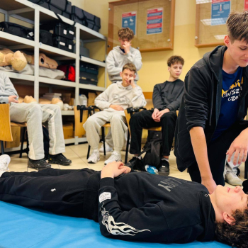 672429143_1566644032128317_9186969926856666204_n